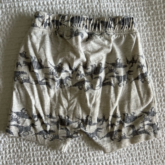 Old Navy: Blue Dinosaur Casual Cotton Shorts Bundle: Size 12-18m - Picture 5 of 7